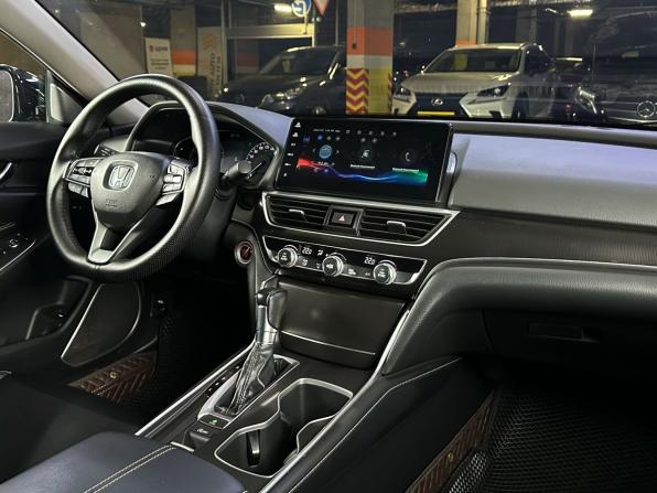 Honda Accord X Рестайлинг с пробегом 2022 года, цена 2 660 000 рублей, 66763 км, седан, Автокод Объявления