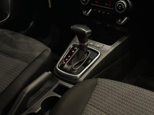 Kia Rio IV Рестайлинг с пробегом 2022 года, цена 1 699 900 рублей, 67765 км, седан, Автокод Объявления