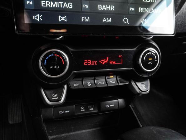 Kia Rio IV с пробегом 2017 года, цена 1 169 000 рублей, 120114 км, седан, Автокод Объявления