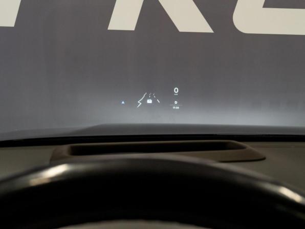 Li Auto (Lixiang) L9 I с пробегом 2024 года, цена 6 850 000 рублей, 76016 км, внедорожник, Автокод Объявления