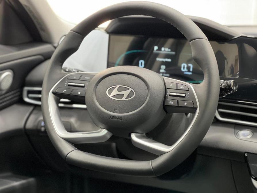 Hyundai Elantra VII (CN7) Рестайлинг Кемерово  - изображение 13