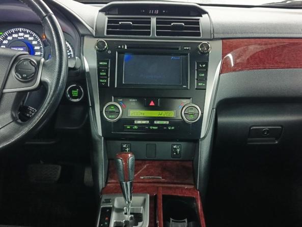 Toyota Camry VII (XV50) с пробегом 2012 года, цена 1 599 000 рублей, 200000 км, седан, Автокод Объявления