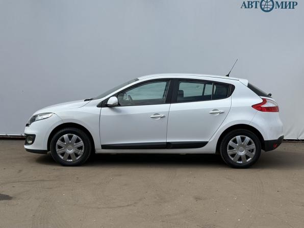Renault Megane III Рестайлинг 2 с пробегом 2013 года, цена 650 000 рублей, 182142 км, хэтчбек, Автокод Объявления