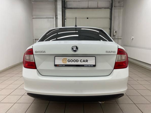Skoda Rapid I с пробегом 2016 года, цена 690 000 рублей, 269811 км, лифтбек, Автокод Объявления
