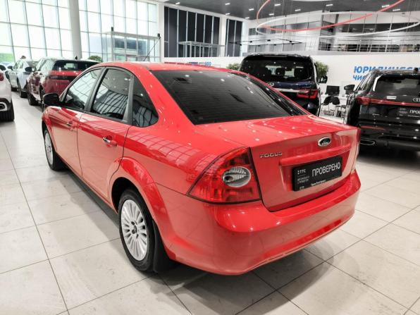 Ford Focus II Рестайлинг с пробегом 2011 года, цена 599 000 рублей, 167861 км, седан, Автокод Объявления