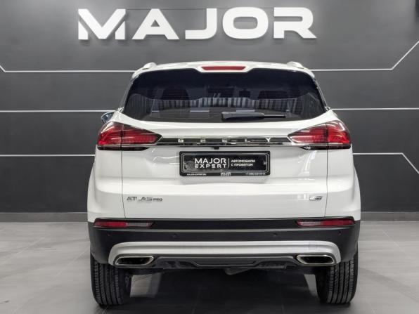 Geely Atlas Pro с пробегом 2022 года, цена 1 970 000 рублей, 40996 км, внедорожник, Автокод Объявления