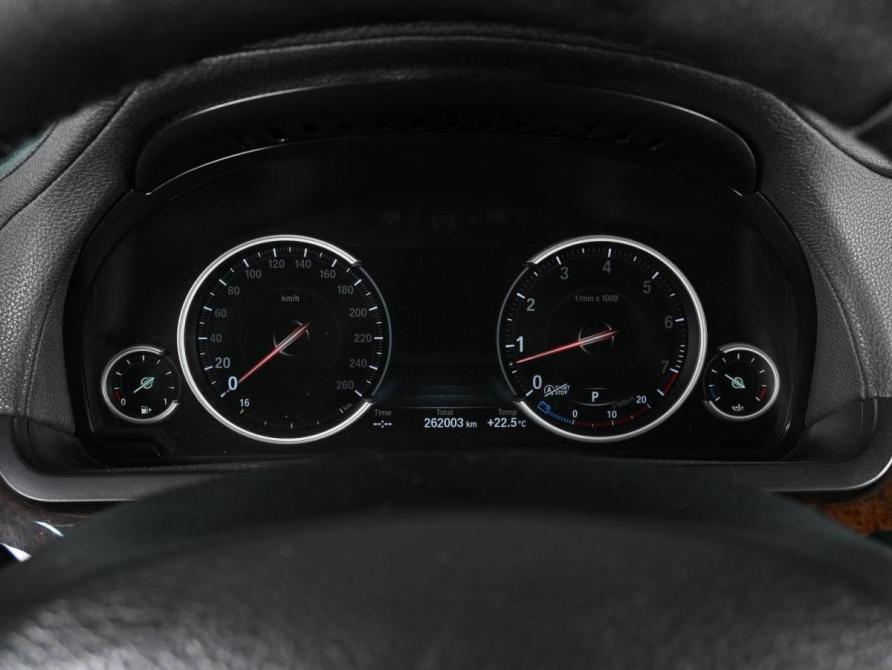 BMW 7 серии V (F01/F02/F04) Рестайлинг Ростов-на-Дону  - изображение 27