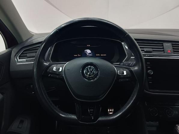 Volkswagen Tiguan II с пробегом 2018 года, цена 1 947 000 рублей, 194500 км, внедорожник, Автокод Объявления