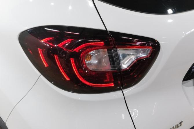 Renault Kaptur I с пробегом 2016 года, цена 1 549 000 рублей, 130000 км, внедорожник, Автокод Объявления