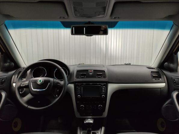 Skoda Yeti I с пробегом 2012 года, цена 930 000 рублей, 165245 км, внедорожник, Автокод Объявления