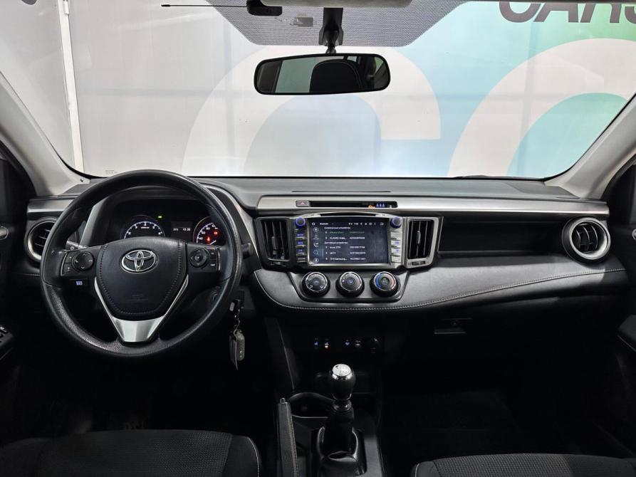 Toyota RAV4 IV (XA40) Рестайлинг Набережные Челны  - изображение 18