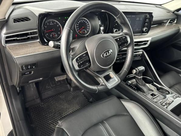 Kia K5 III с пробегом 2020 года, цена 2 445 000 рублей, 118202 км, седан, Автокод Объявления