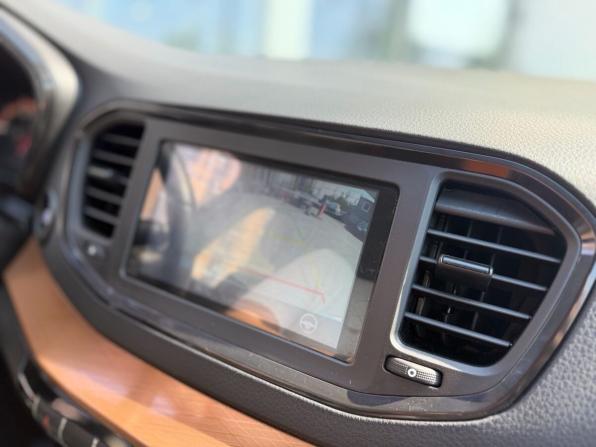 Lada (ВАЗ) Vesta I Рестайлинг (NG) с пробегом 2023 года, цена 1 270 000 рублей, 67000 км, седан, Автокод Объявления