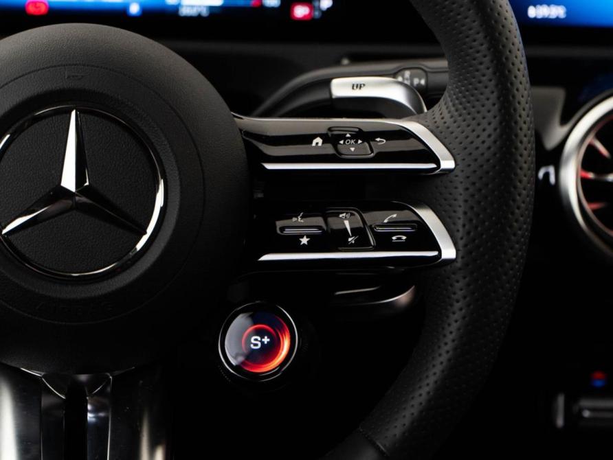 Mercedes-Benz A-Класс AMG II (W177) Рестайлинг Москва  - изображение 24