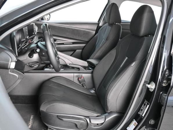 Hyundai Elantra VII (CN7) с пробегом 2020 года, цена 2 350 000 рублей, 89934 км, седан, Автокод Объявления