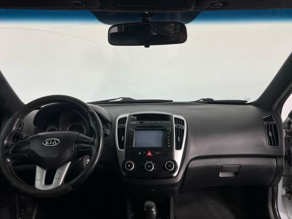 Kia Ceed I Рестайлинг с пробегом 2011 года, цена 425 000 рублей, 215000 км, хэтчбек, Автокод Объявления