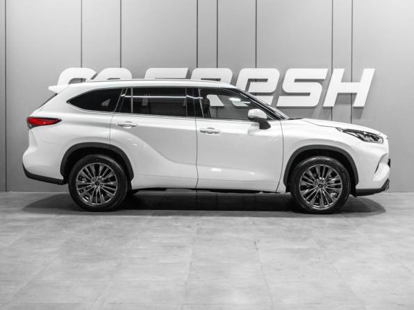 Toyota Highlander IV (XU70) с пробегом 2026 года, цена 5 509 000 рублей, 30 км, внедорожник, Автокод Объявления