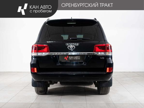 Toyota Land Cruiser 200 Series Рестайлинг 2 с пробегом 2017 года, цена 5 640 000 рублей, 125500 км, внедорожник, Автокод Объявления