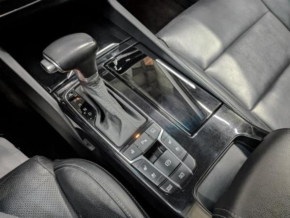 Kia K7 YG (II) с пробегом 2019 года, цена 2 370 000 рублей, 133631 км, седан, Автокод Объявления