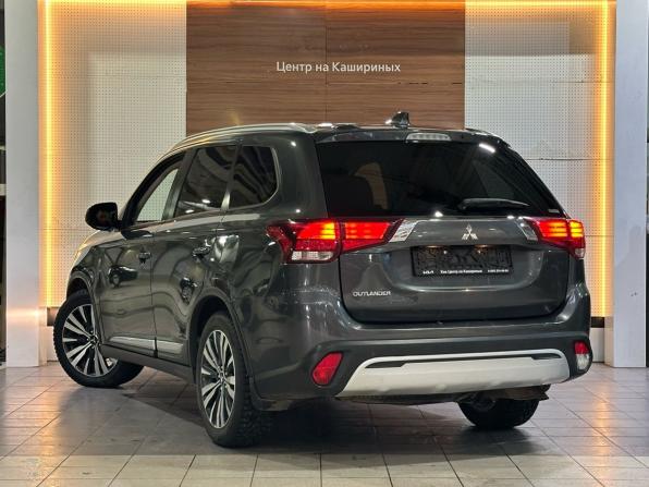 Mitsubishi Outlander III Рестайлинг 3 с пробегом 2020 года, цена 2 249 990 рублей, 158475 км, внедорожник, Автокод Объявления