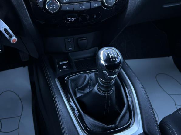 Nissan Qashqai II с пробегом 2018 года, цена 2 050 000 рублей, 77200 км, внедорожник, Автокод Объявления