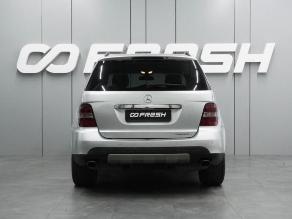 Mercedes-Benz M-Класс II (W164) с пробегом 2008 года, цена 1 345 000 рублей, 354627 км, внедорожник, Автокод Объявления
