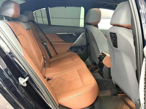 BMW 5 серии VIII (G60/G61/G68) с пробегом 2024 года, цена 7 895 000 рублей, 17358 км, седан, Автокод Объявления