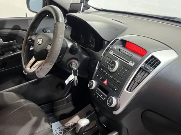 Kia Ceed I Рестайлинг с пробегом 2011 года, цена 875 000 рублей, 118957 км, универсал, Автокод Объявления