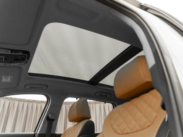 Hyundai Santa Fe IV Рестайлинг с пробегом 2023 года, цена 4 490 000 рублей, 22965 км, внедорожник, Автокод Объявления