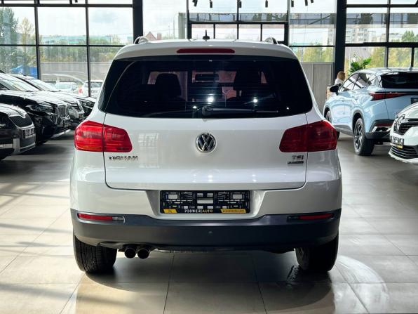 Volkswagen Tiguan I Рестайлинг с пробегом 2014 года, цена 1 050 000 рублей, 138700 км, внедорожник, Автокод Объявления