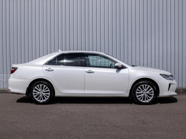 Toyota Camry VII (XV50) Рестайлинг с пробегом 2015 года, цена 1 949 000 рублей, 209887 км, седан, Автокод Объявления