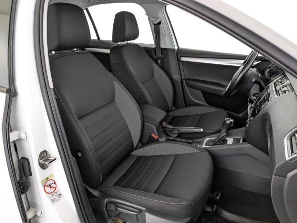 Skoda Octavia III (A7) Рестайлинг с пробегом 2018 года, цена 1 745 000 рублей, 73418 км, лифтбек, Автокод Объявления