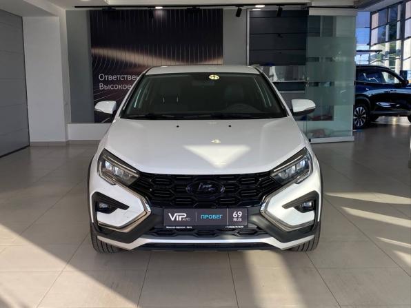 Lada (ВАЗ) Vesta I Рестайлинг (NG) с пробегом 2023 года, цена 1 515 000 рублей, 17918 км, седан, Автокод Объявления