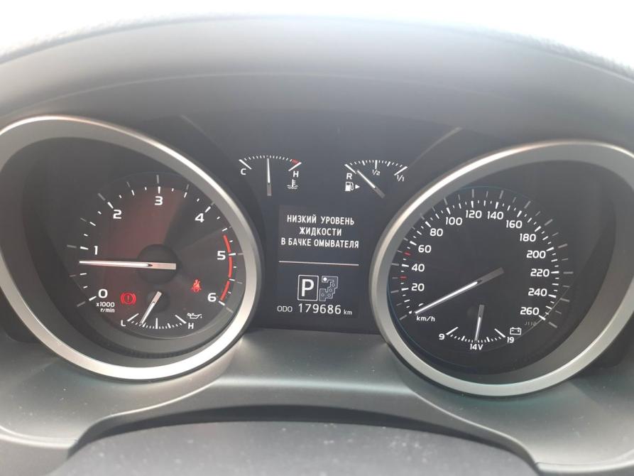 Toyota Land Cruiser 200 Series Рестайлинг 1 Пермь  - изображение 10