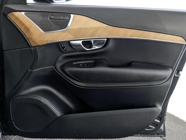 Volvo XC90 II Рестайлинг 1 с пробегом 2021 года, цена 4 900 000 рублей, 113743 км, внедорожник, Автокод Объявления