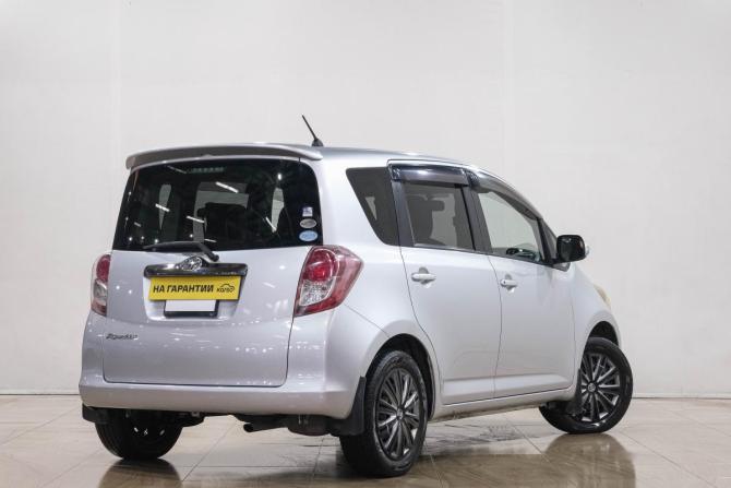 Toyota Ractis I с пробегом 2009 года, цена 699 000 рублей, 133000 км, хэтчбек, Автокод Объявления