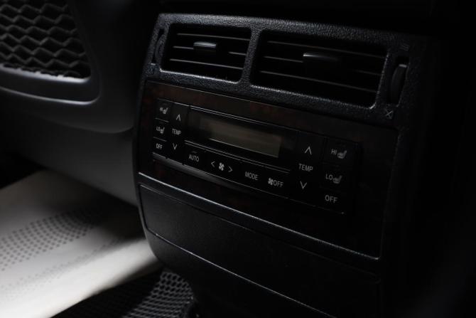 Toyota Land Cruiser 200 Series с пробегом 2008 года, цена 3 249 000 рублей, 290600 км, внедорожник, Автокод Объявления