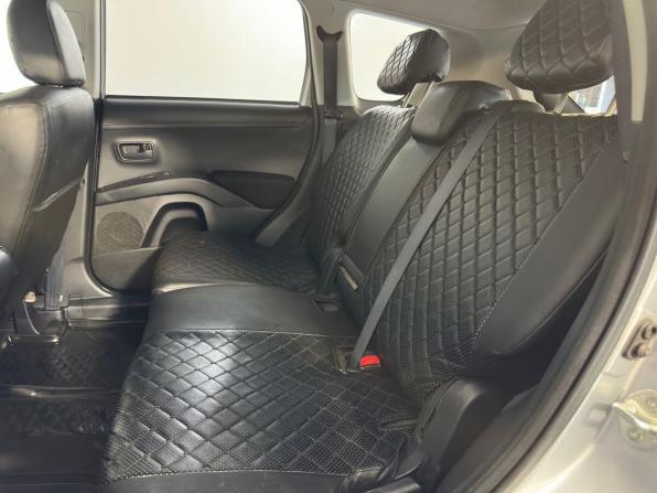 Mitsubishi Outlander II Рестайлинг с пробегом 2011 года, цена 949 900 рублей, 206000 км, внедорожник, Автокод Объявления