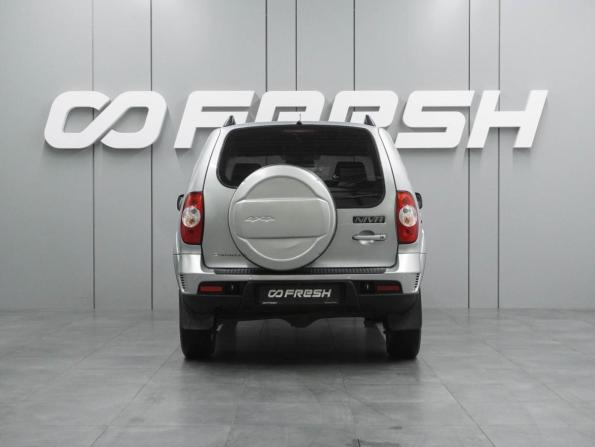 Chevrolet Niva I Рестайлинг с пробегом 2018 года, цена 795 000 рублей, 91294 км, внедорожник, Автокод Объявления