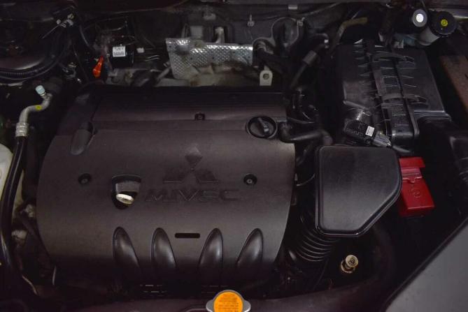 Mitsubishi Outlander II Рестайлинг с пробегом 2012 года, цена 1 150 000 рублей, 244858 км, внедорожник, Автокод Объявления