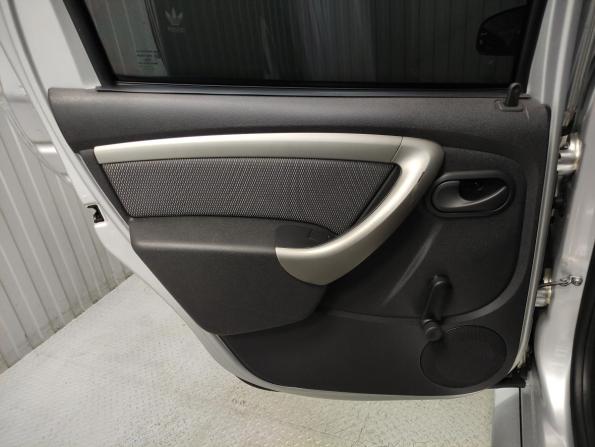 Renault Duster I с пробегом 2014 года, цена 1 150 000 рублей, 97300 км, внедорожник, Автокод Объявления