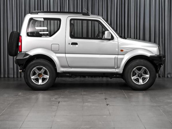 Suzuki Jimny III Рестайлинг 1 с пробегом 2006 года, цена 1 299 000 рублей, 62684 км, внедорожник, Автокод Объявления