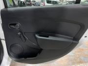 Renault Sandero II Санкт-Петербург  - изображение 32