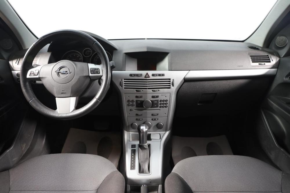 Opel Astra H Рестайлинг Новосибирск  - изображение 9