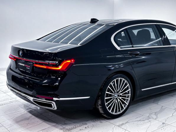 BMW 7 серии VI (G11/G12) Рестайлинг с пробегом 2021 года, цена 5 998 990 рублей, 99656 км, седан, Автокод Объявления