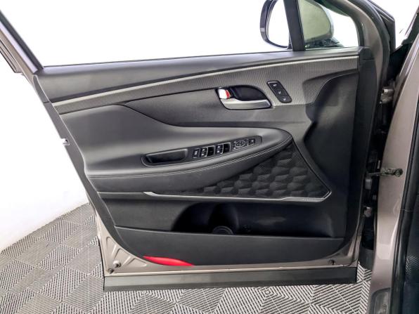 Hyundai Santa Fe IV с пробегом 2018 года, цена 2 725 000 рублей, 149531 км, внедорожник, Автокод Объявления