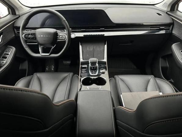 Omoda C5 I с пробегом 2023 года, цена 1 970 000 рублей, 28627 км, внедорожник, Автокод Объявления