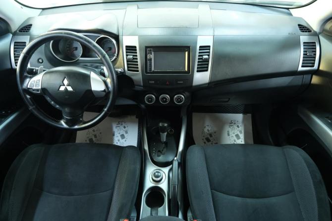 Mitsubishi Outlander II с пробегом 2008 года, цена 1 099 000 рублей, 212000 км, внедорожник, Автокод Объявления