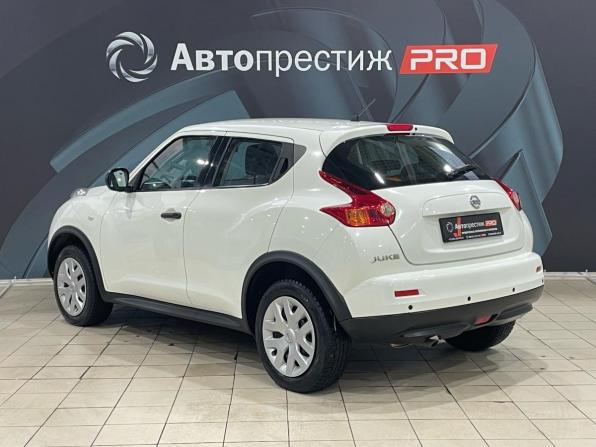 Nissan Juke I с пробегом 2013 года, цена 980 000 рублей, 154459 км, внедорожник, Автокод Объявления