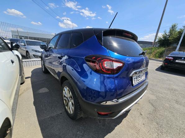 Renault Kaptur I Рестайлинг с пробегом 2020 года, цена 1 673 000 рублей, 118000 км, внедорожник, Автокод Объявления